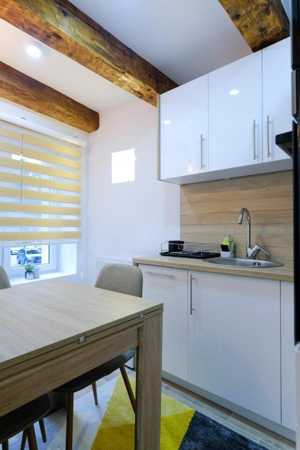 All Seasons Apartments Sarajevo With Free Parking ภายนอก รูปภาพ