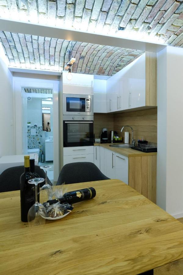 All Seasons Apartments Sarajevo With Free Parking ภายนอก รูปภาพ