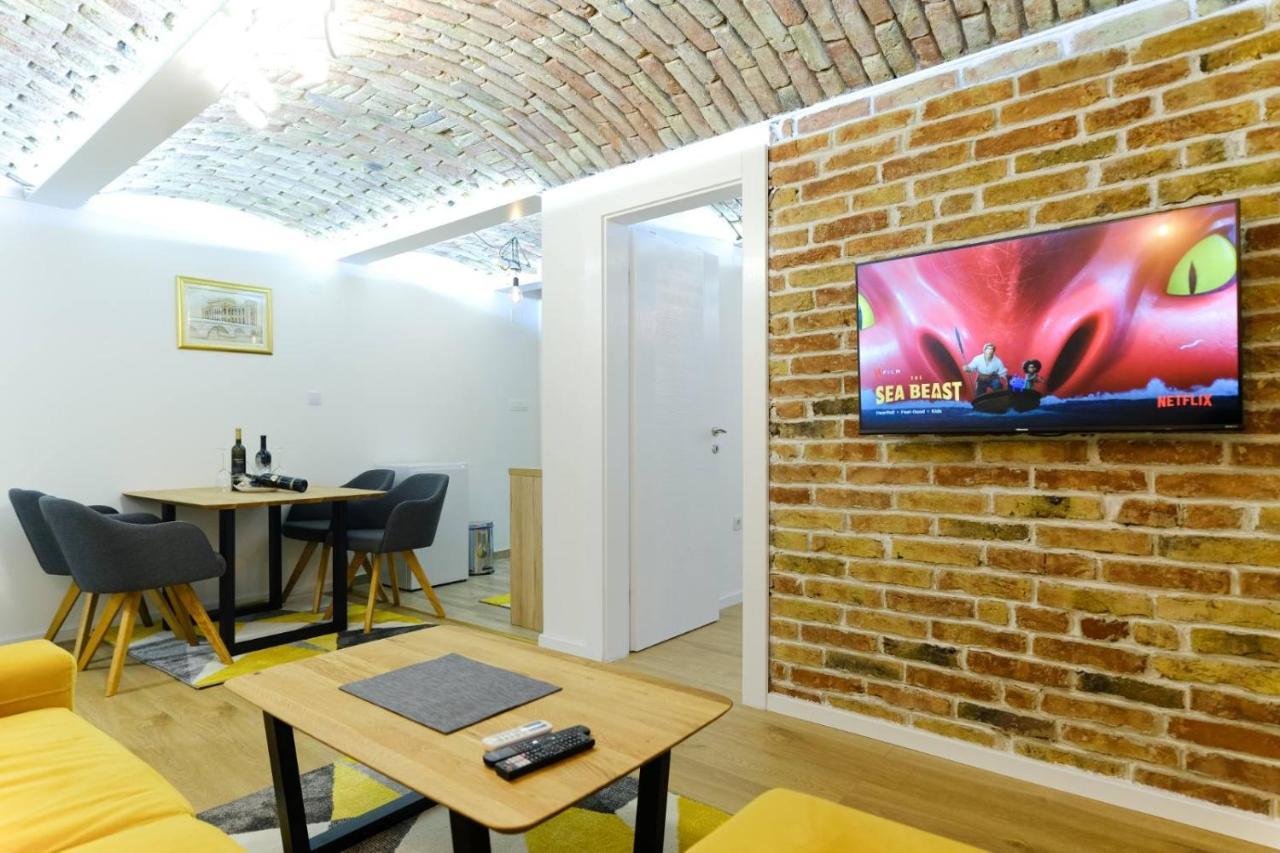 All Seasons Apartments Sarajevo With Free Parking ภายนอก รูปภาพ