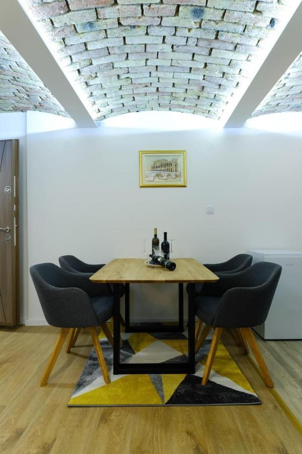 All Seasons Apartments Sarajevo With Free Parking ภายนอก รูปภาพ