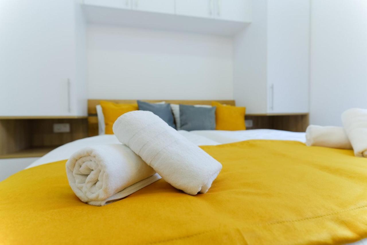 All Seasons Apartments Sarajevo With Free Parking ภายนอก รูปภาพ